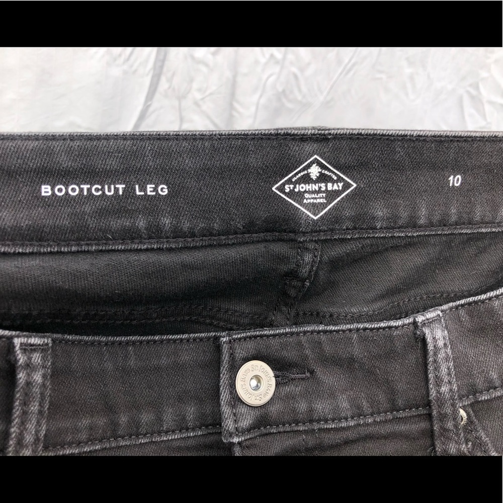Set of 3 Women’s Black Stretchy Boot Cut Jean - Picture 4 of 4